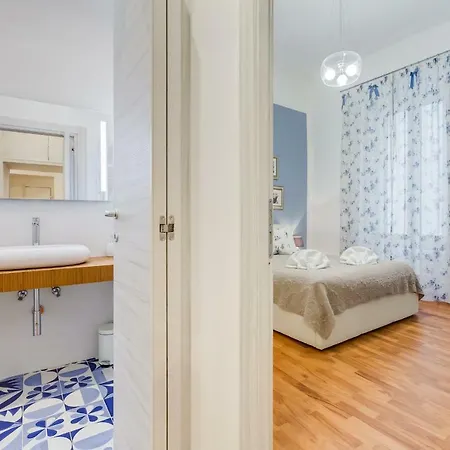Valadier Apartman